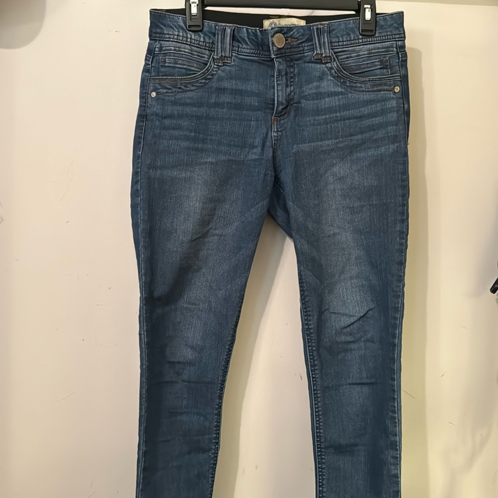 Democracy size 6 “ab technology” jeans
